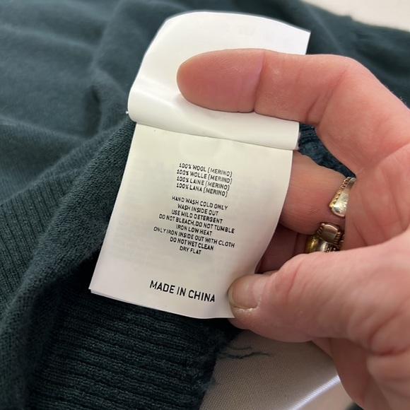 Rundholz Teal Oversized Drop Sleeve Hi/Low Distressed Hemline Sweater M - Picture 11 of 14